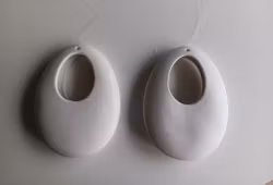 Fönsterkrukor/dekoration 2 st äggformade