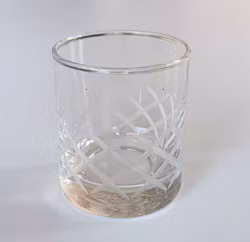 1 st whisky glas med krys graverad