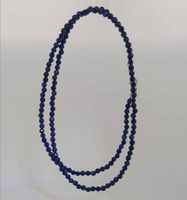 Halsband med lapis lazuli