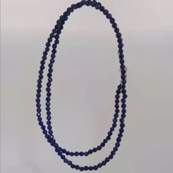 Halsband med lapis lazuli