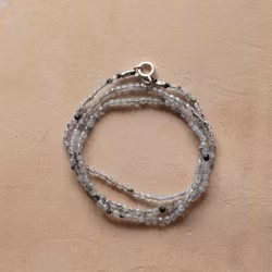 Halsband med rutilkvart