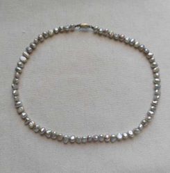 Halsband med barocka sötvatten pärlor