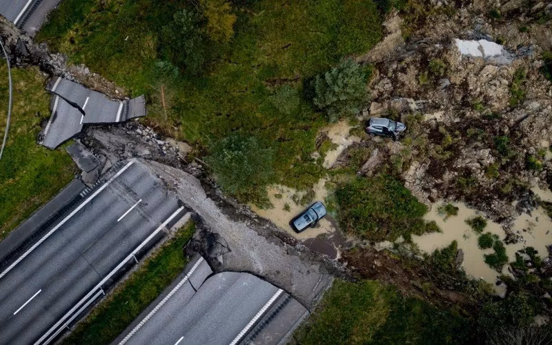 Evakuering vid Naturkatastrofer: Förberedelser och Vägledning