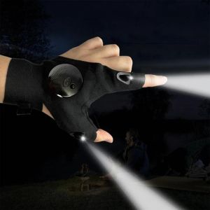 Handskar med ficklampa