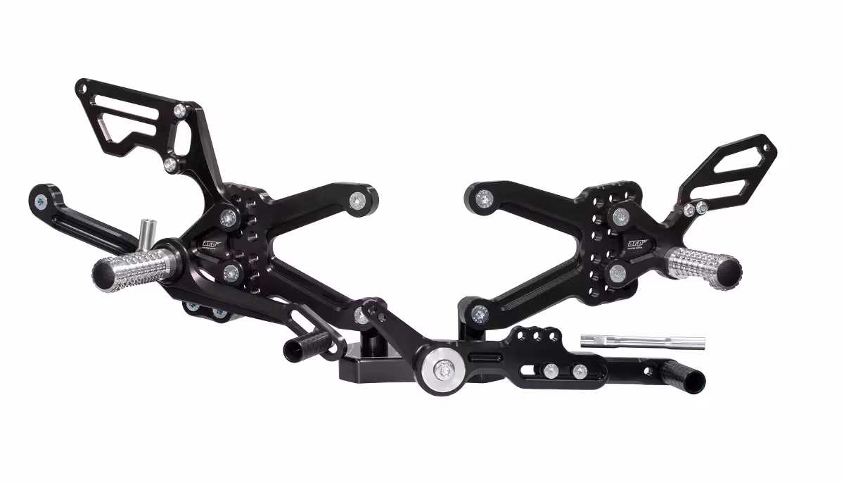 Yamaha R1 Rear set