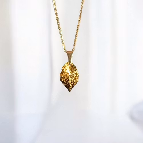 Halsband löv