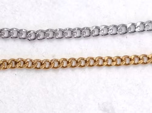 Curb chain 2,7x2mm 1m välj mellan guld och silver