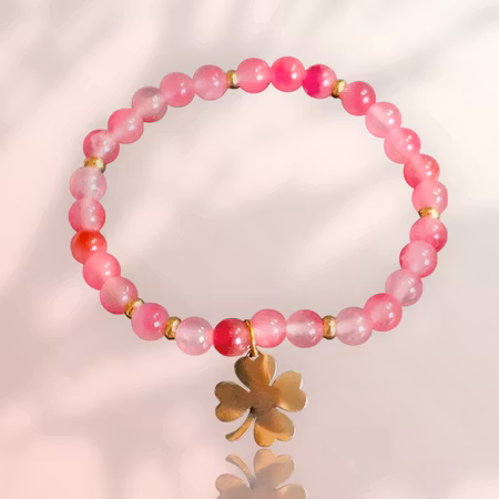 Jade med pvd-pläterat klöver 18karat