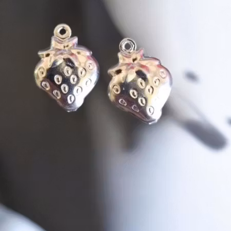 Jordgubbe silver 15mm 1st