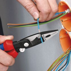 KNIPEX Installations tång