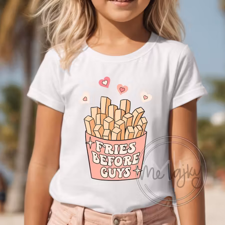 T-shirt - Fries before guys