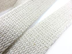 B704 Kraftigt bomullsband 25 mm beige (25 m)