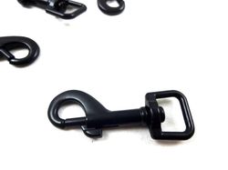 S547 Karbinhake 13 mm svart (10 st)