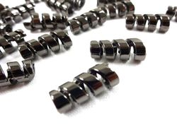 S643 Snörände spiral 4 mm svart (20/100 st/ fp)
