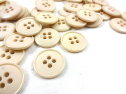 K037 Knapp 18 mm ljusbeige