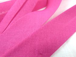 B299 Snedslå bomull 20 mm cerise (20m)