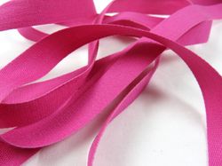 B500 Bomullsband 14 mm cerise (20 m)