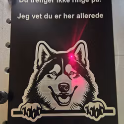 Husky dørskilt