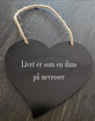 Livet er som en dans på nevroser