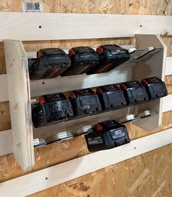 Milwaukee batteristativ