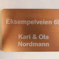 Postkasseskilt Børstet kobber