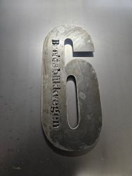 Hustall i Corten
