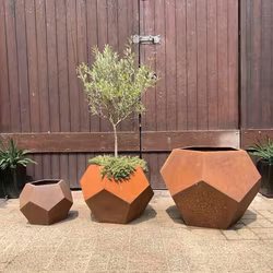 plantekrukke i corten stål