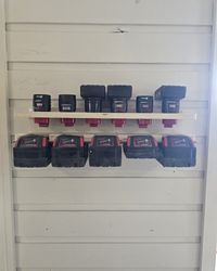Milwaukee M12 M18 batteriholder
