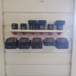 Milwaukee M12 M18 batteriholder