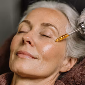 Ansiktsbehandling Medik8 Antiage