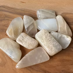 Månsten Pastell - trumlad