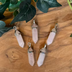 Rosenkvarts spets - Berlock