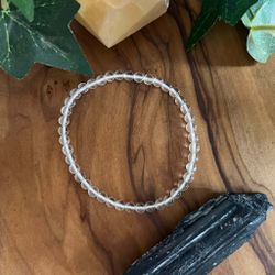 Bergkristall  armband 4mm runda stenar