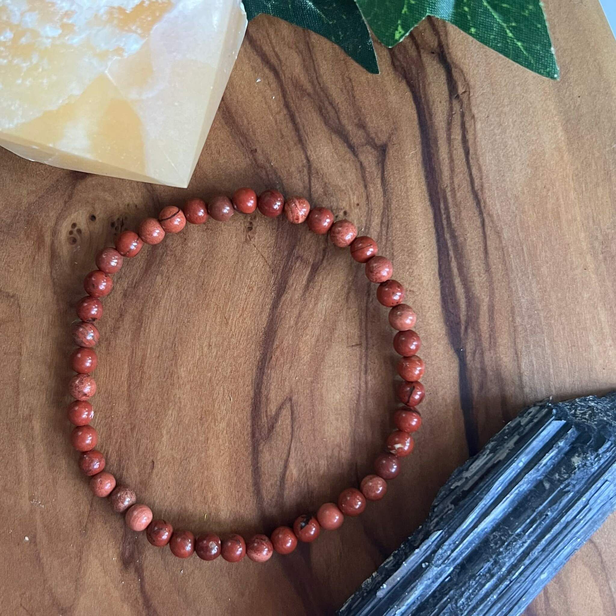 Brecci Jaspis armband 4mm runda stenar
