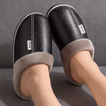 Varma tofflor (svart)