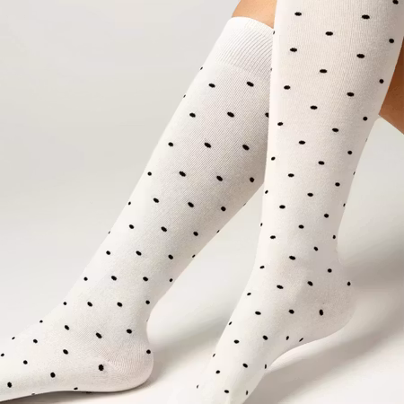 Kompressionsstrumpor (Svarta prickar)