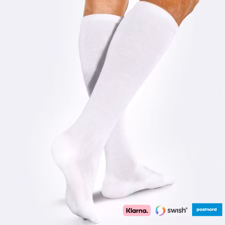 Vita stödstrumpor