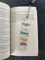 Bokmärke Transparent - Magic on every page