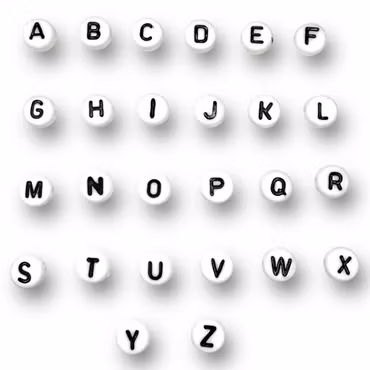 Bokstavspärlor, A-Z, 7 mm, vit - förpackning 130 st