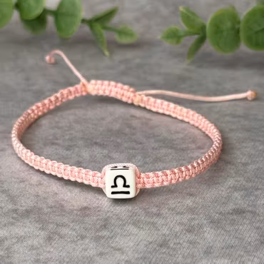 Armband med Vågens Stjärntecken