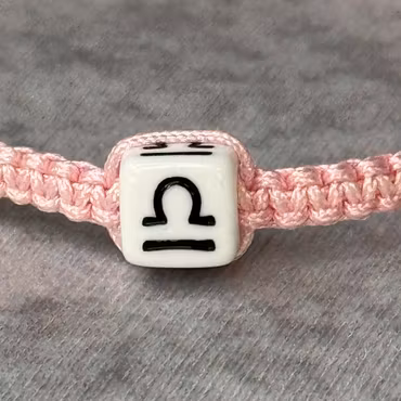 Armband med Vågens Stjärntecken