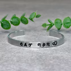 Arm Cuff - Cat mom