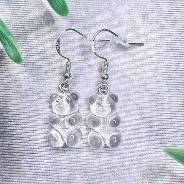 Transparenta gummibjörn-örhängen