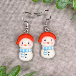 Snögubbar med röd mössa & blå halsduk – örhängen