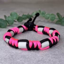 Neonrosa/Svart Carbon Fästinghalsband – Naturligt skydd med EM®-keramik