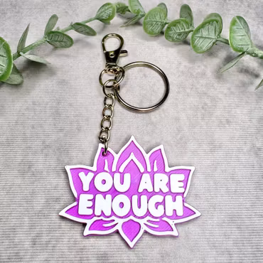 Väskhänge Lotus – You are enough