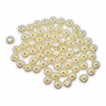 Elfenbensfärgade plastpärlor 6 mm