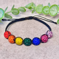 Gnistrande regnbågsarmband med Shamballa-pärlor