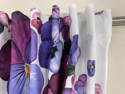 Viola - Multibandslängd med violer i olika lila toner.