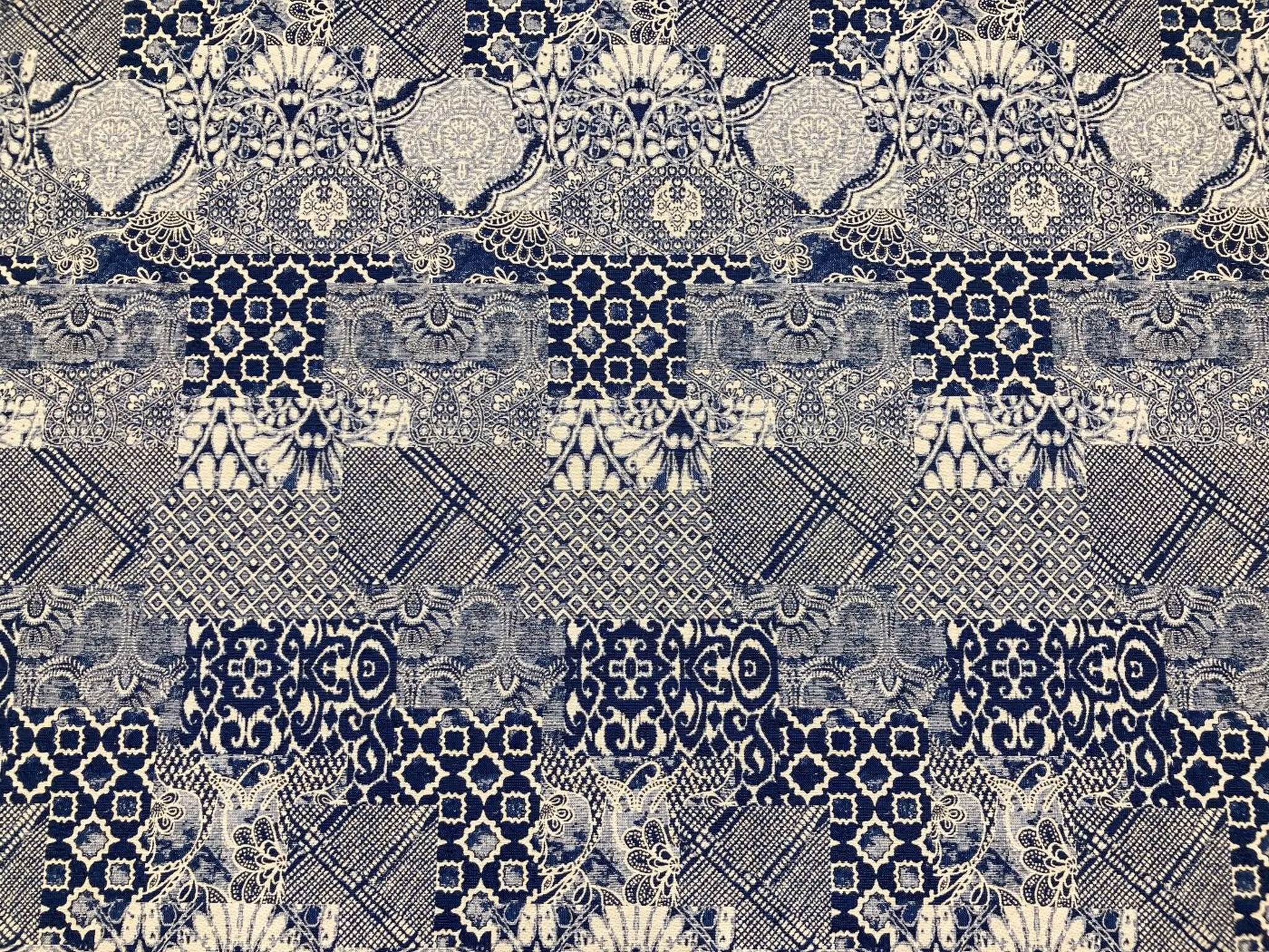 Blå Mosaik - gobelinmetervara med mosaikmönster
